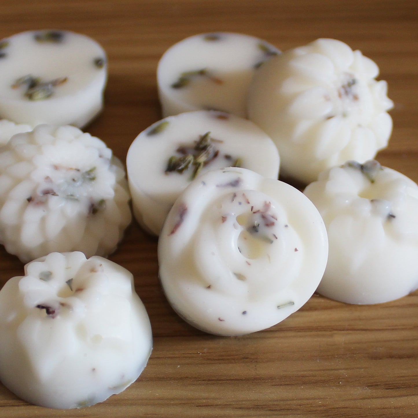 Orange & Lavender Botanical Wax Melts — Infused with Dried Lavender (Pack of 14)