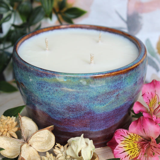 Amber & Ginger Lily 450g Ceramic