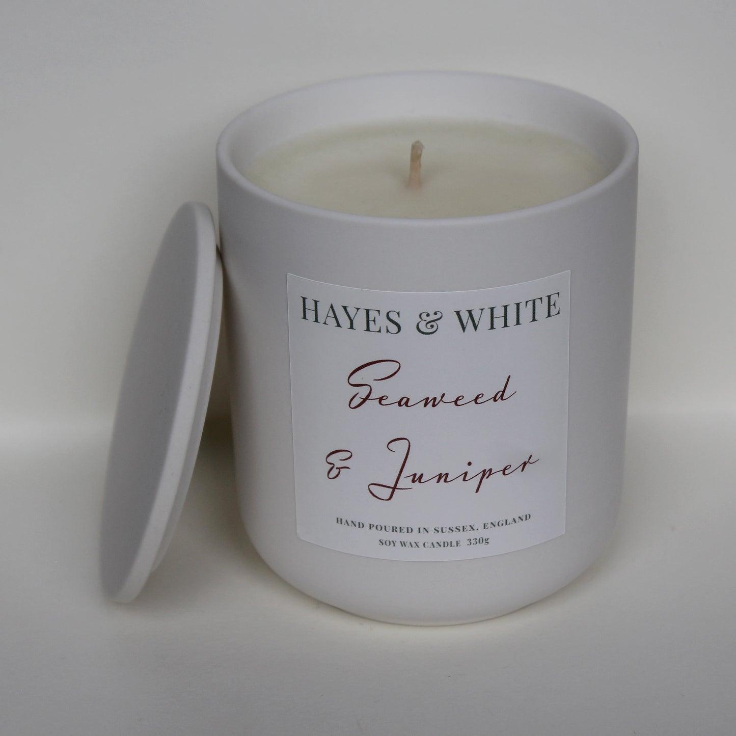 Seaweed & Juniper 330g Pastel White