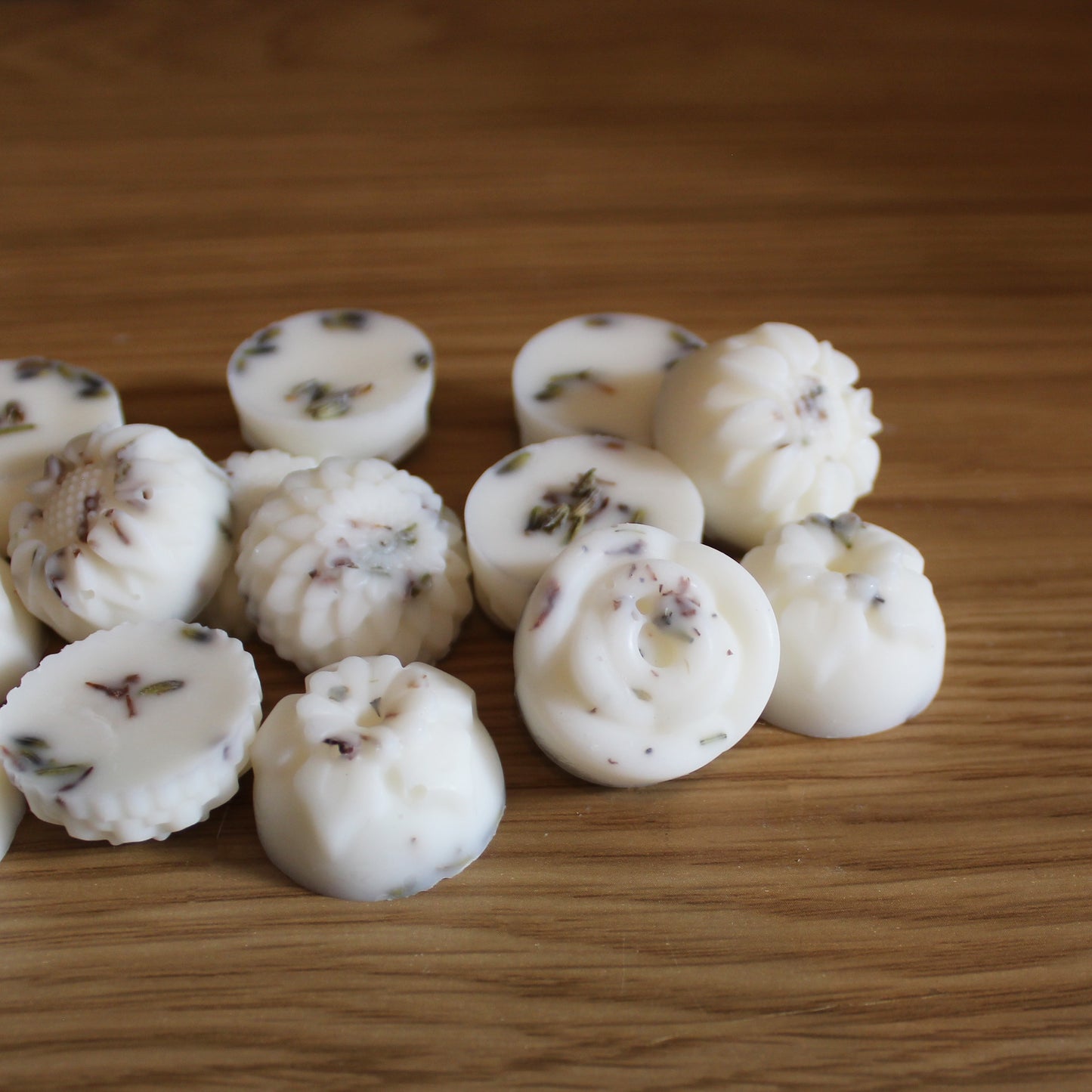 Orange & Lavender Botanical Wax Melts — Infused with Dried Lavender (Pack of 14)