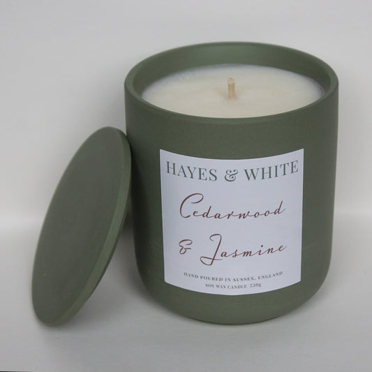 Cedarwood & Jasmine 330g Pastel Green