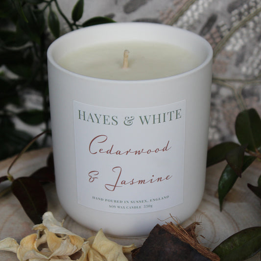 Cedarwood & Jasmine 330g Pastel White