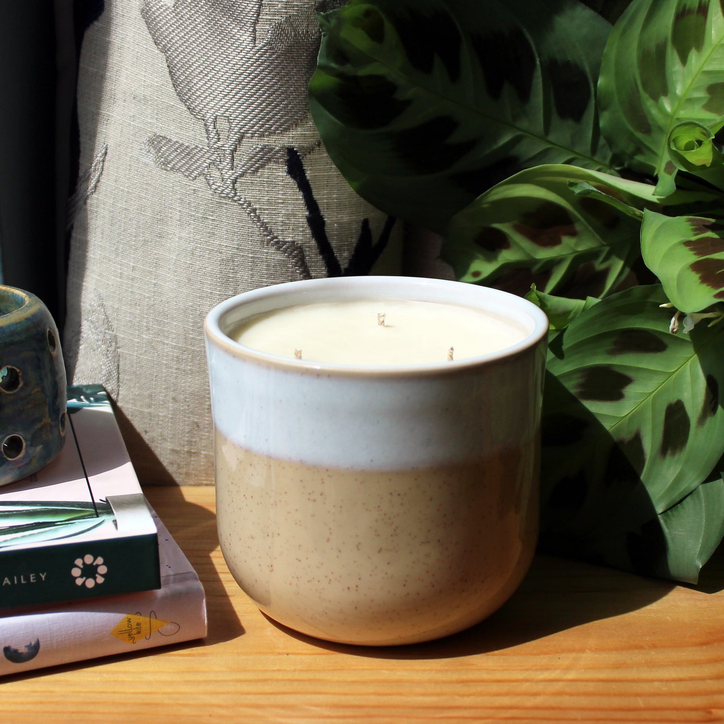 Vanilla & Musk Soy Wax Candle  | Large Ceramic | Handmade in Sussex