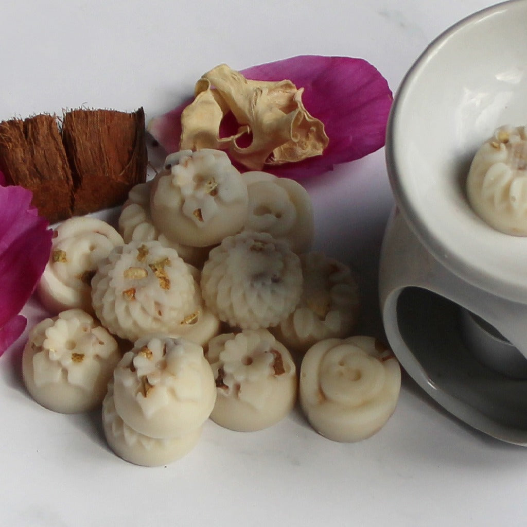 Botanical Soy Wax Melts Coconut & Rosewood | Pack of 14 | Hand-Poured | Handmade in Sussex